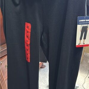 Lands' End Black Ankle Cropped Pants Sleek Design